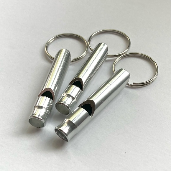 3 Whistles Keychain Key Chain Camping Hiking Lost Kids Personal Safety Adventure - Picture 2 of 11